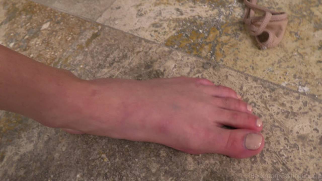 BackroomCastingCouch 25 10 13 Confetti Star Secrets Of A Well Educated Late Bloomer XXX 2160p MP4-P2P [XC]