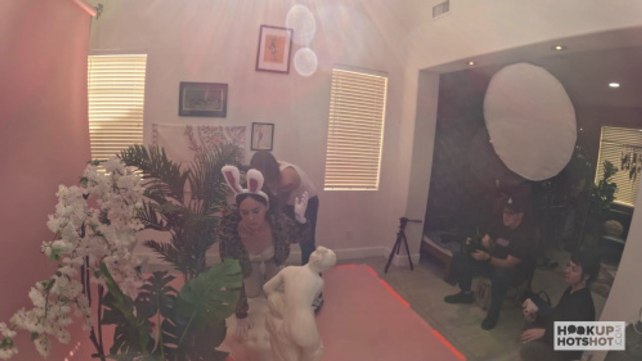 HookupHotshot 25 10 30 Episode 442 Tess Thompson BTS XXX 2160p MP4-GAPFiLL [XC]