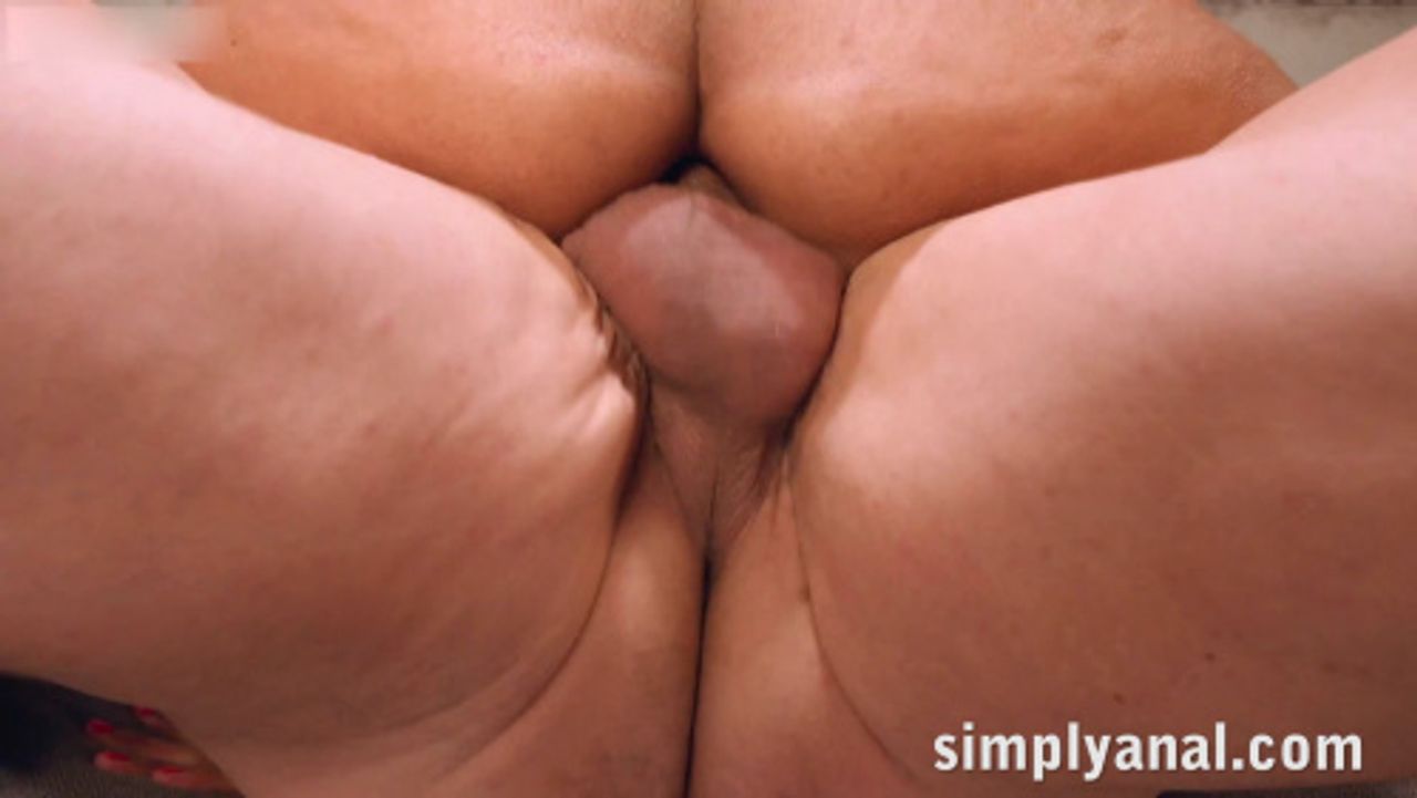 SimplyAnal 24 07 01 Kit Kate XXX 2160p MP4-MaMi [XC]