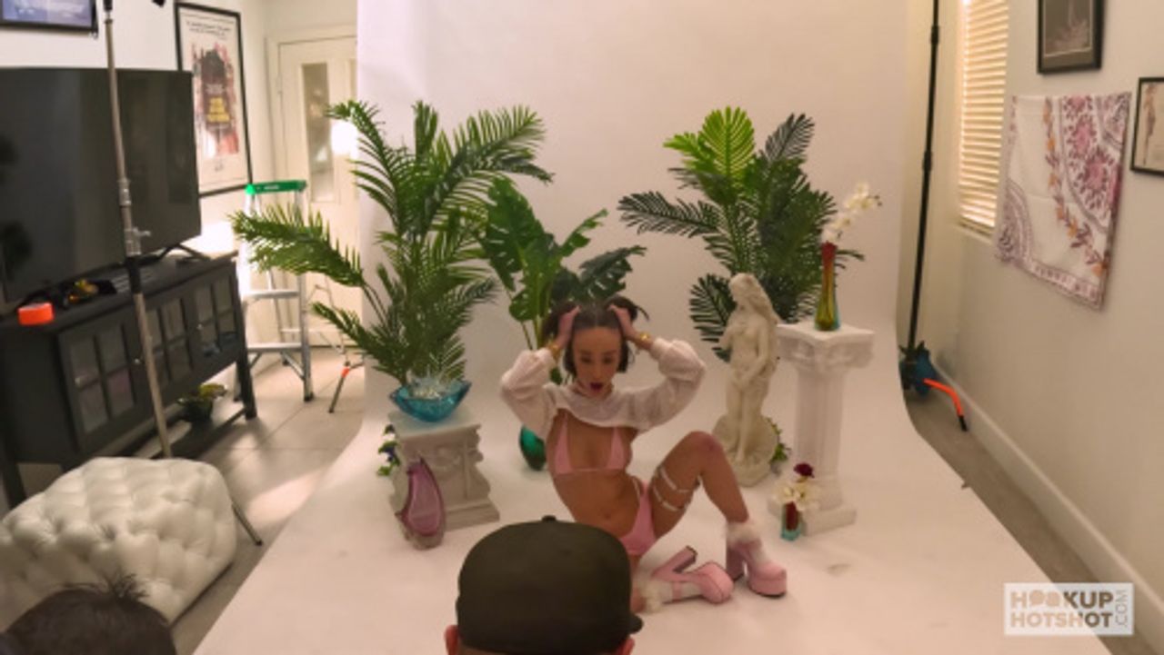 HookupHotshot 25 11 14 Episode 444 Christina Sage BTS XXX 2160p MP4-GAPFiLL [XC]