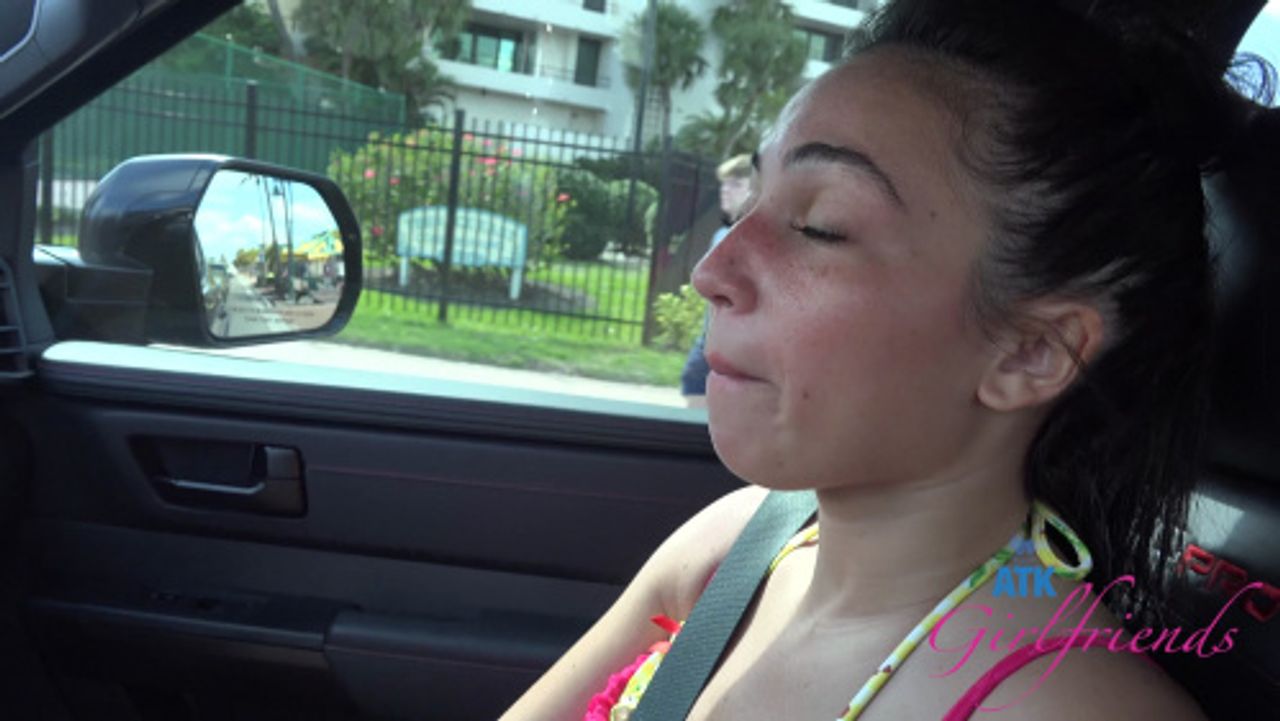 ATKGirlfriends 26 03 26 Mira Luv Sarasota 3 XXX 2160p MP4-WRB [XC]