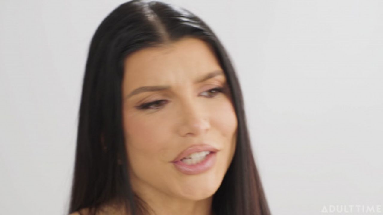HowWomenOrgasm 26 05 10 Romi Rain XXX 2160p MP4-VSEX [XC]